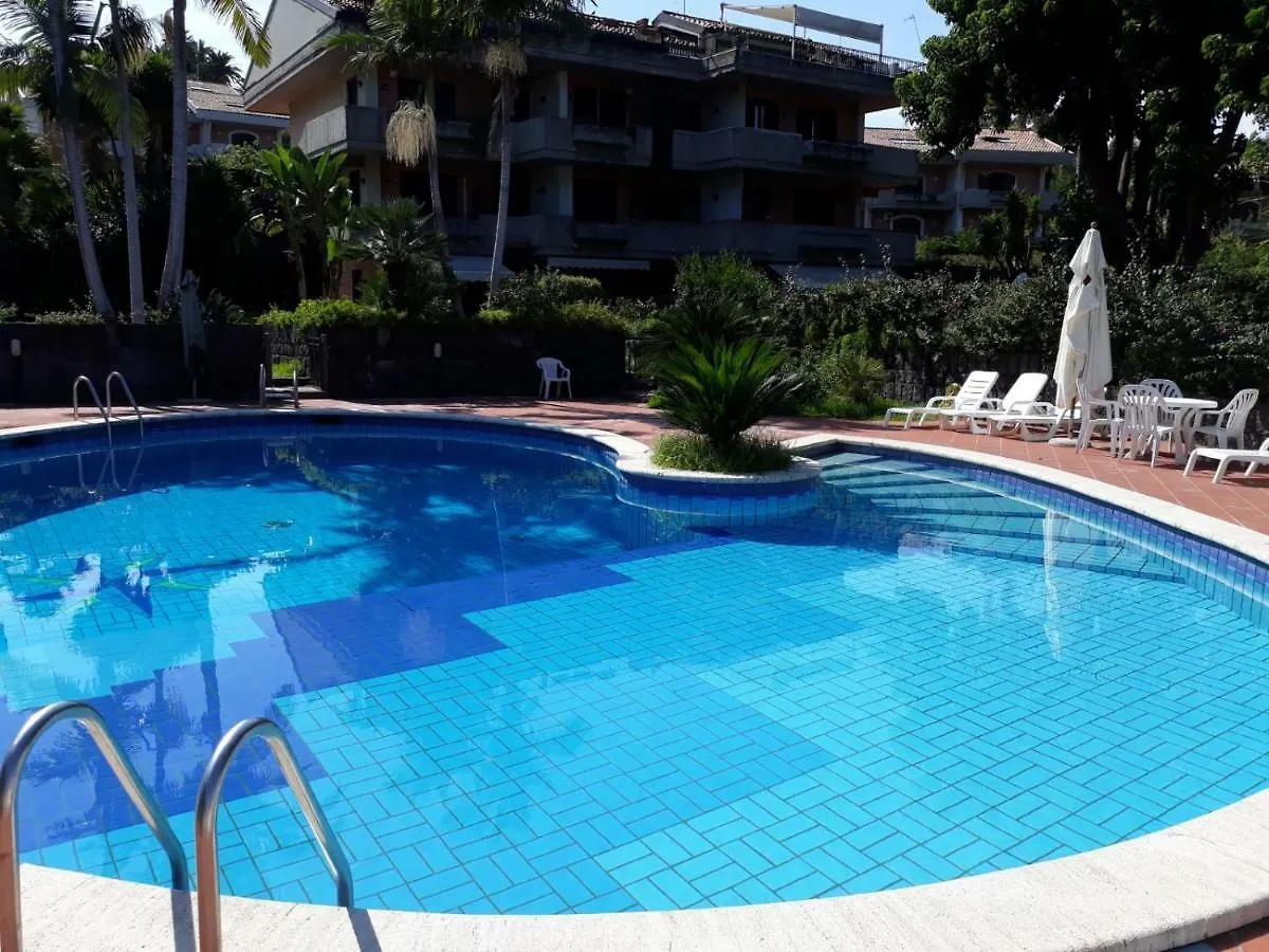 Adele'S Apartment - Mulinia Residence Acireale