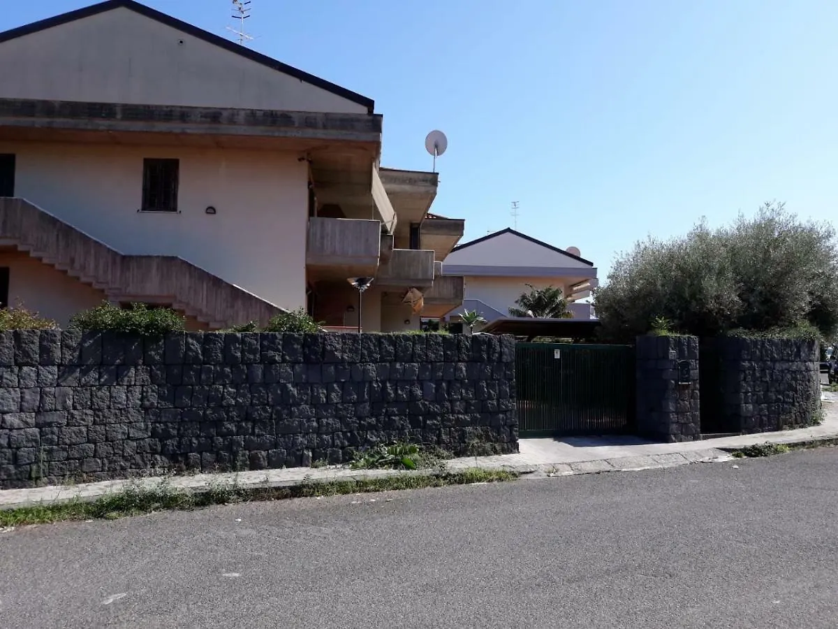 Adele'S Apartment - Mulinia Residence Acireale